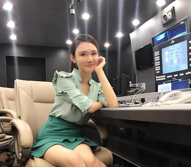 马刺全队力挺陷争议的福克斯