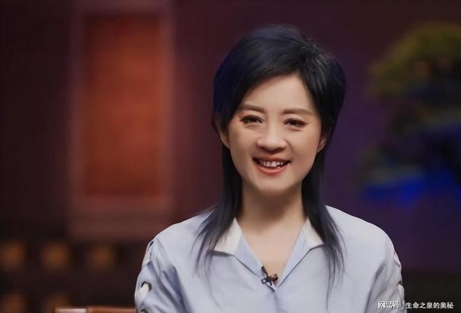 还是中锋?官方:开拓者认领迈卡